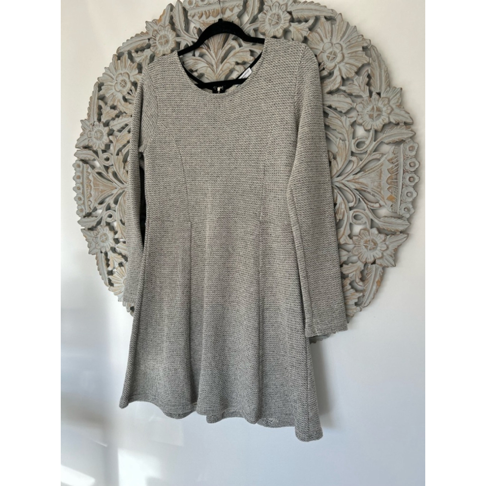 Katherine Barclay Textured Gray Long Sleeve Stretch Dress – Size 6